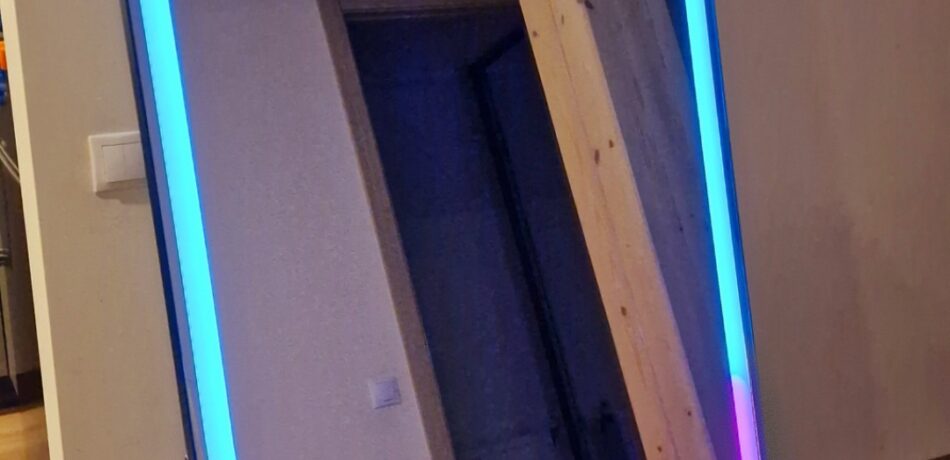 Photo mirror