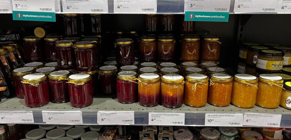 Fruit and berry processing and finished product manufacturing company