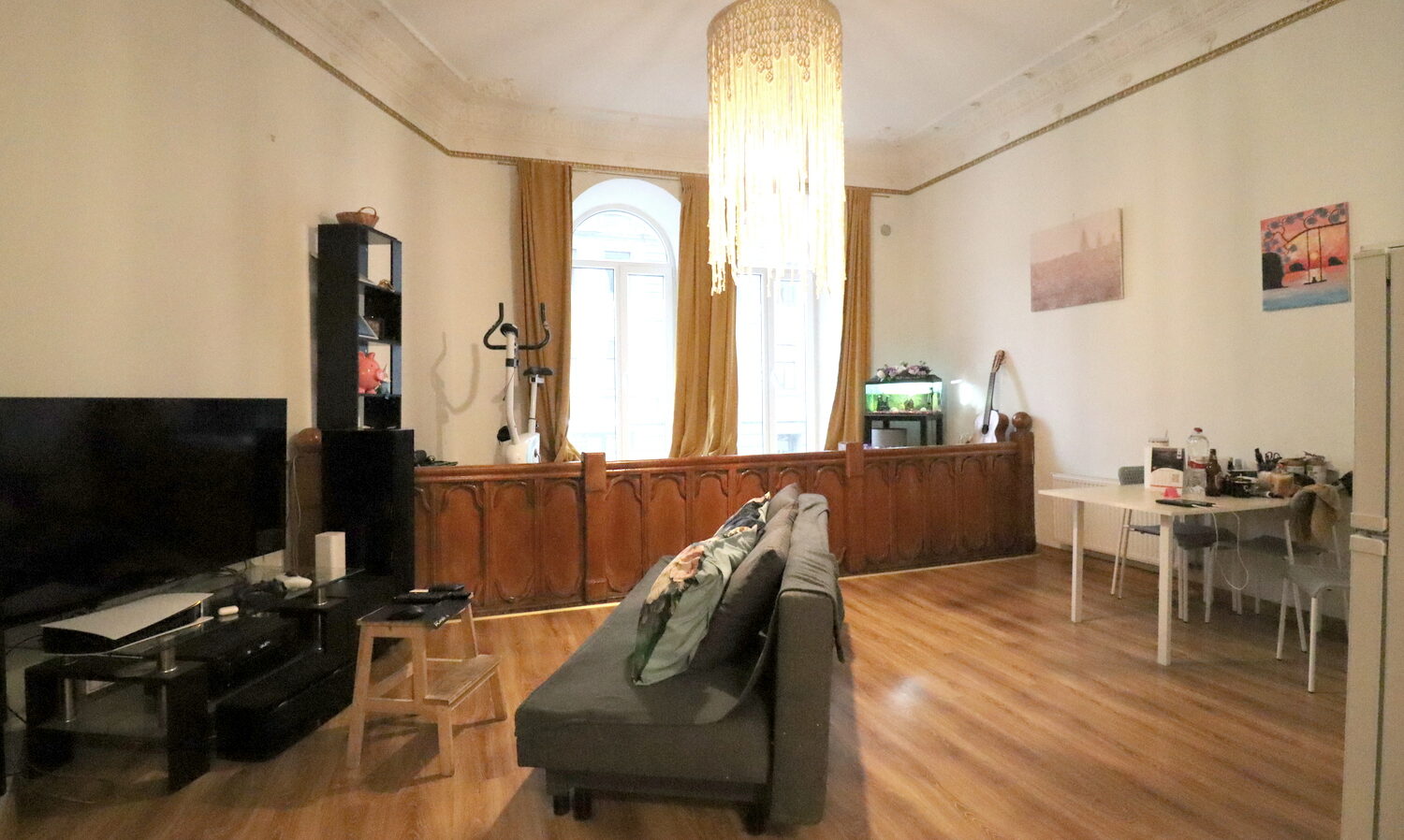 Hostels and apartments for sale, business with stable income