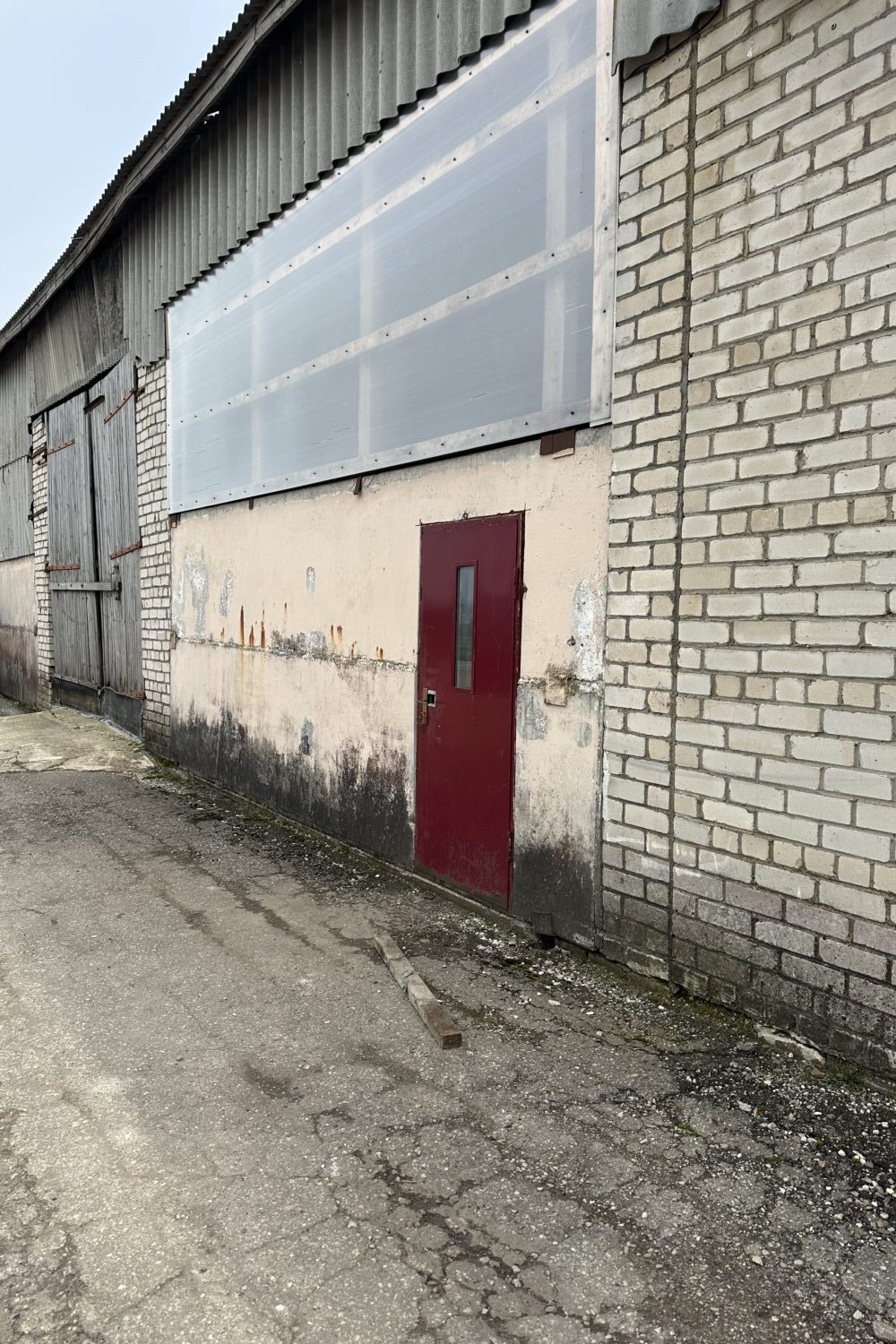 Warehouse space for sale