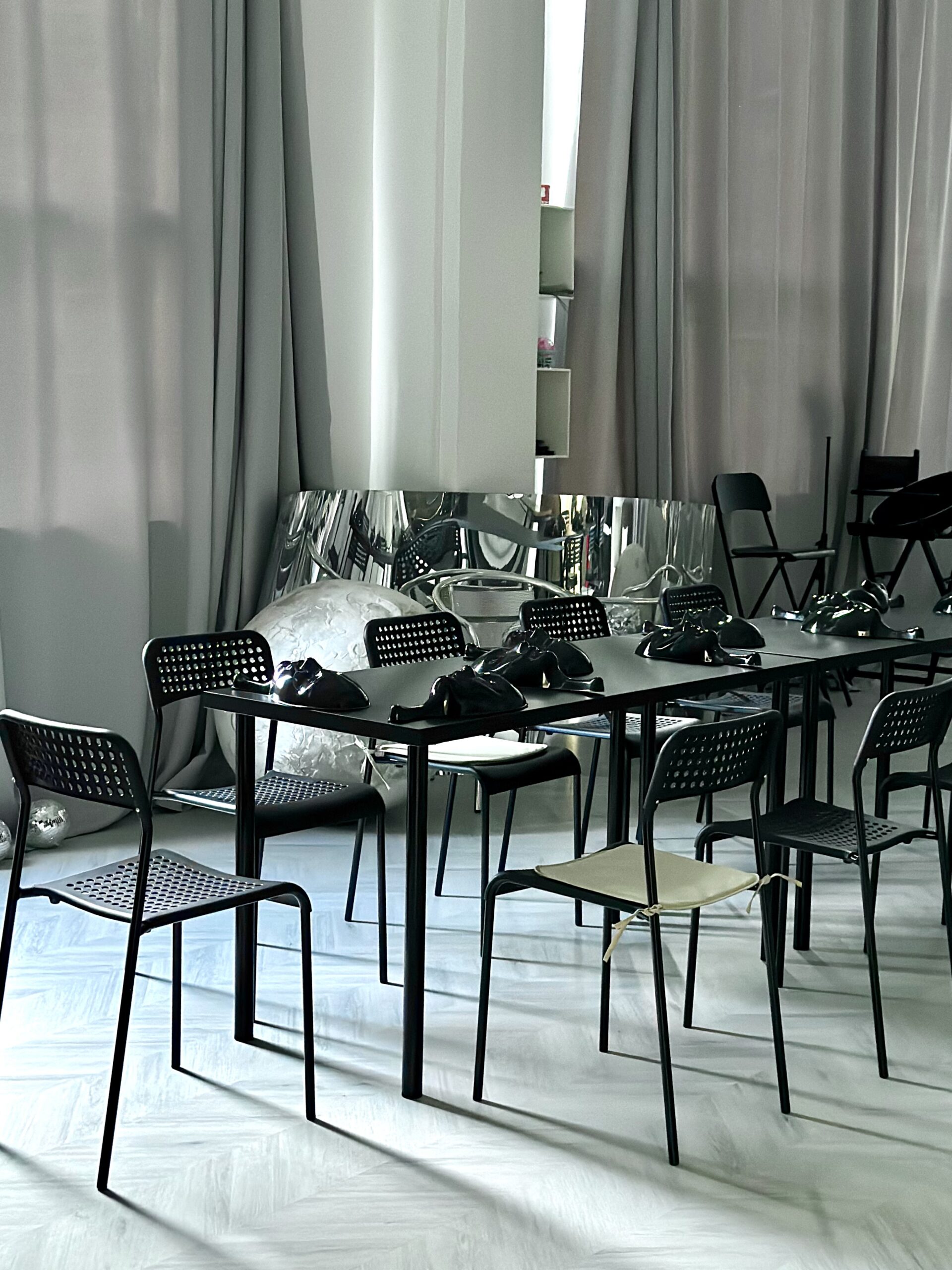 An existing photo studio in Ogre is for sale.