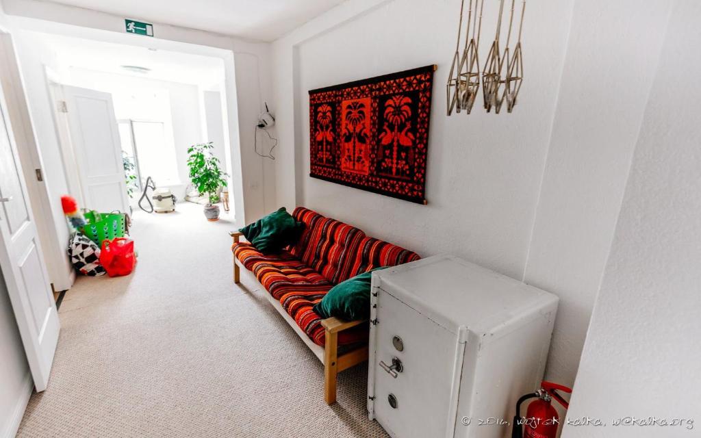 Established 76-Bed Hostel in Riga Old Town