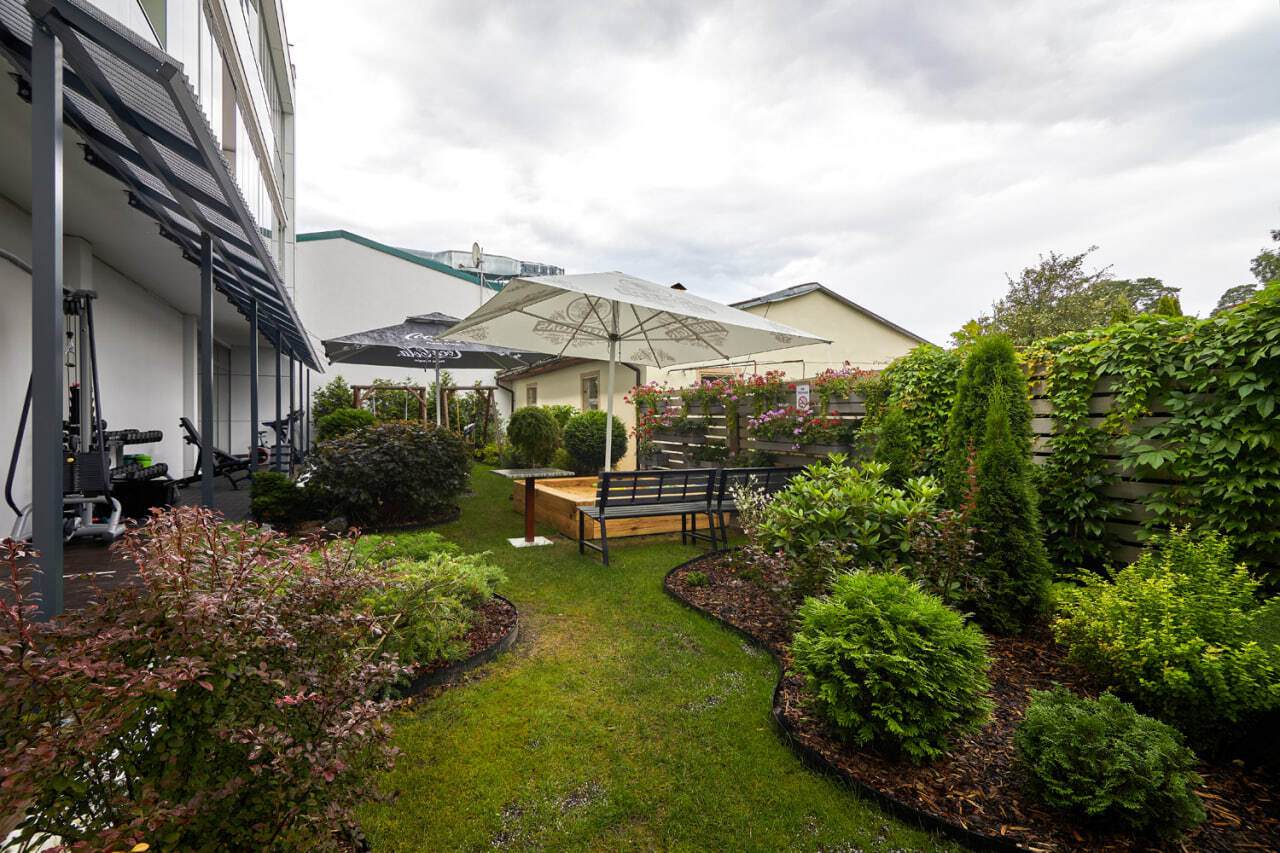 Operating apart-hotel with restaurant for sale in the centre of Jūrmala
