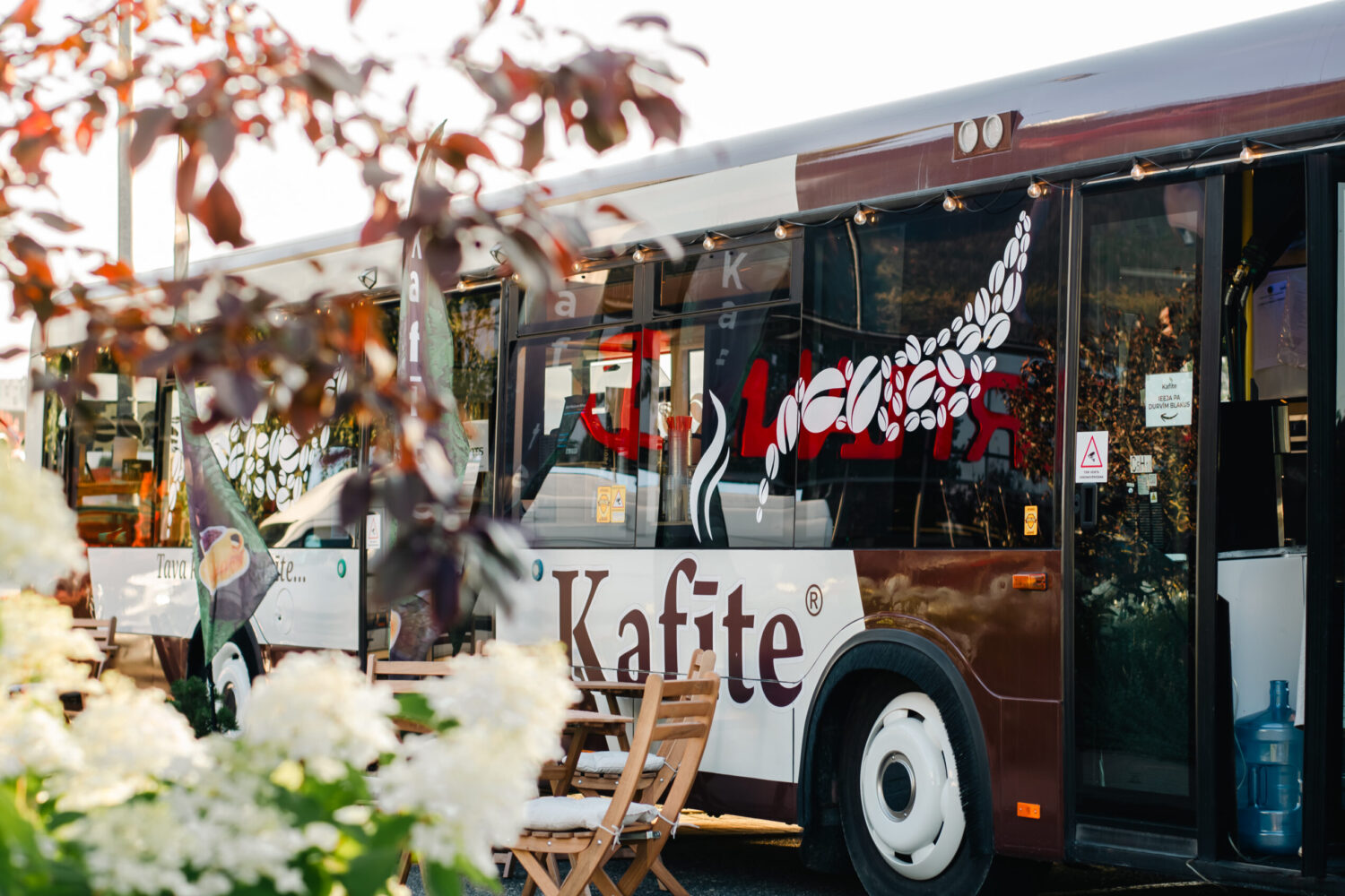For sale: unique Coffee Bus / Food Truck / Event Bus – Solaris Urbino 12